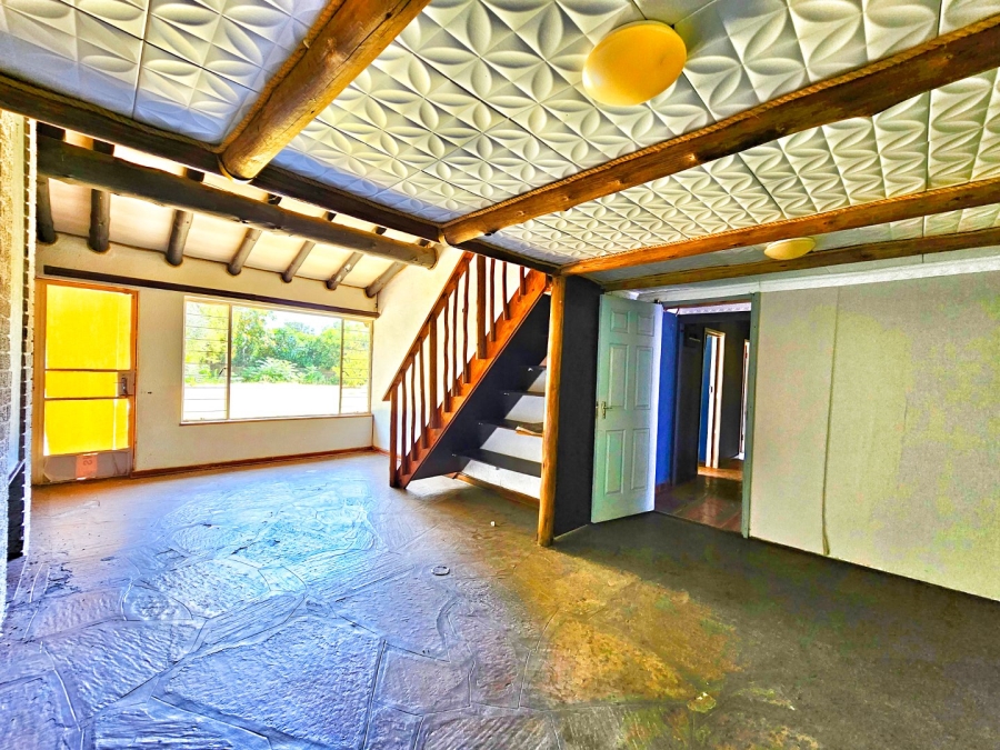 5 Bedroom Property for Sale in Vaalpark Free State